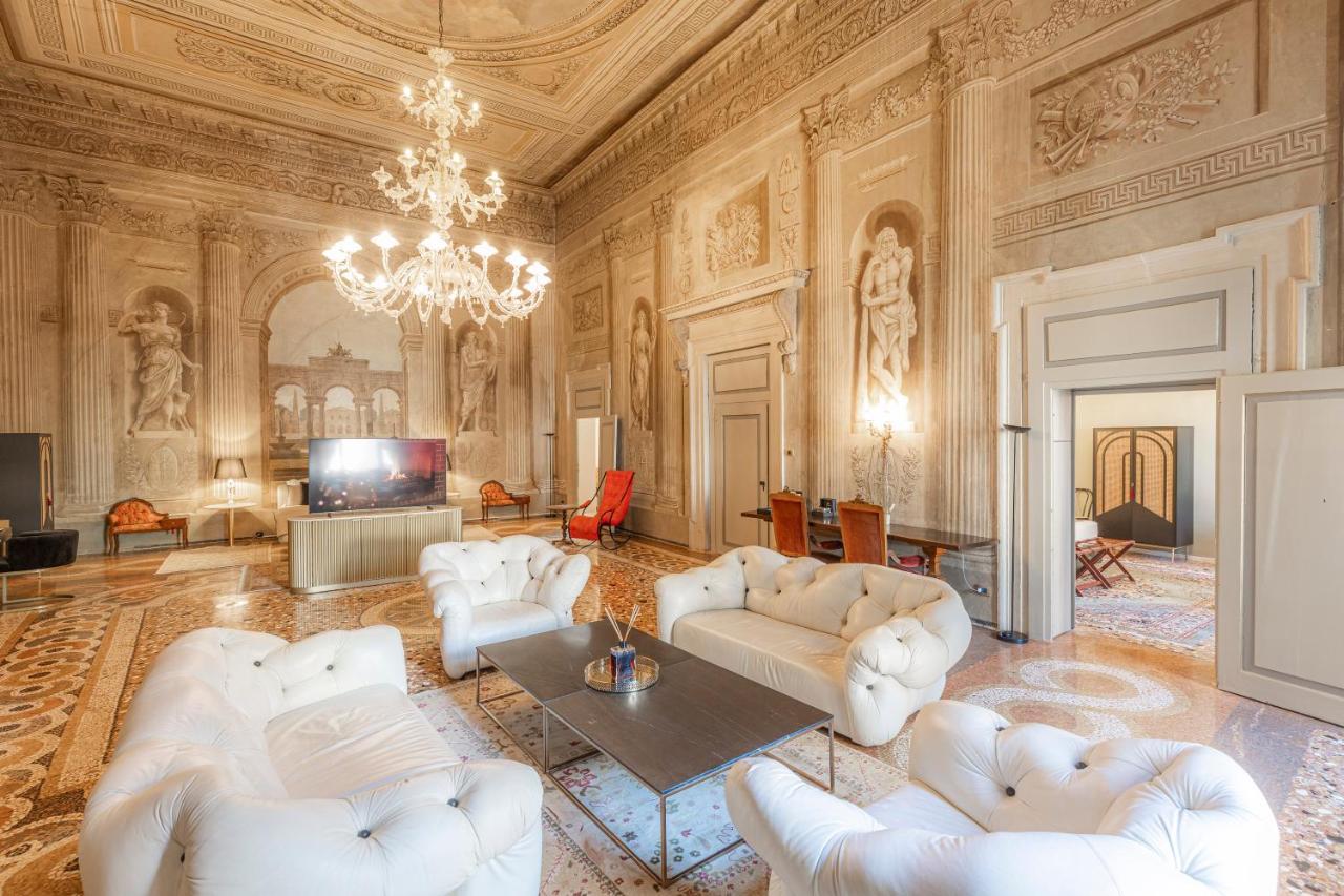 Corte Realdi - Palazzo Camozzini ヴェローナ エクステリア 写真