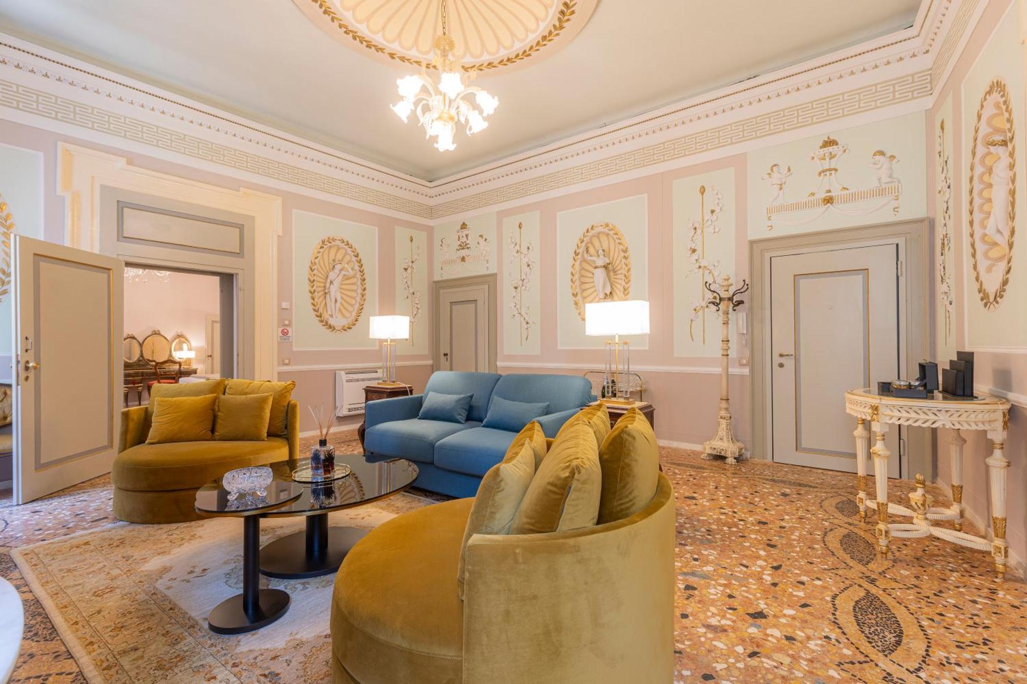 Corte Realdi - Palazzo Camozzini ヴェローナ エクステリア 写真