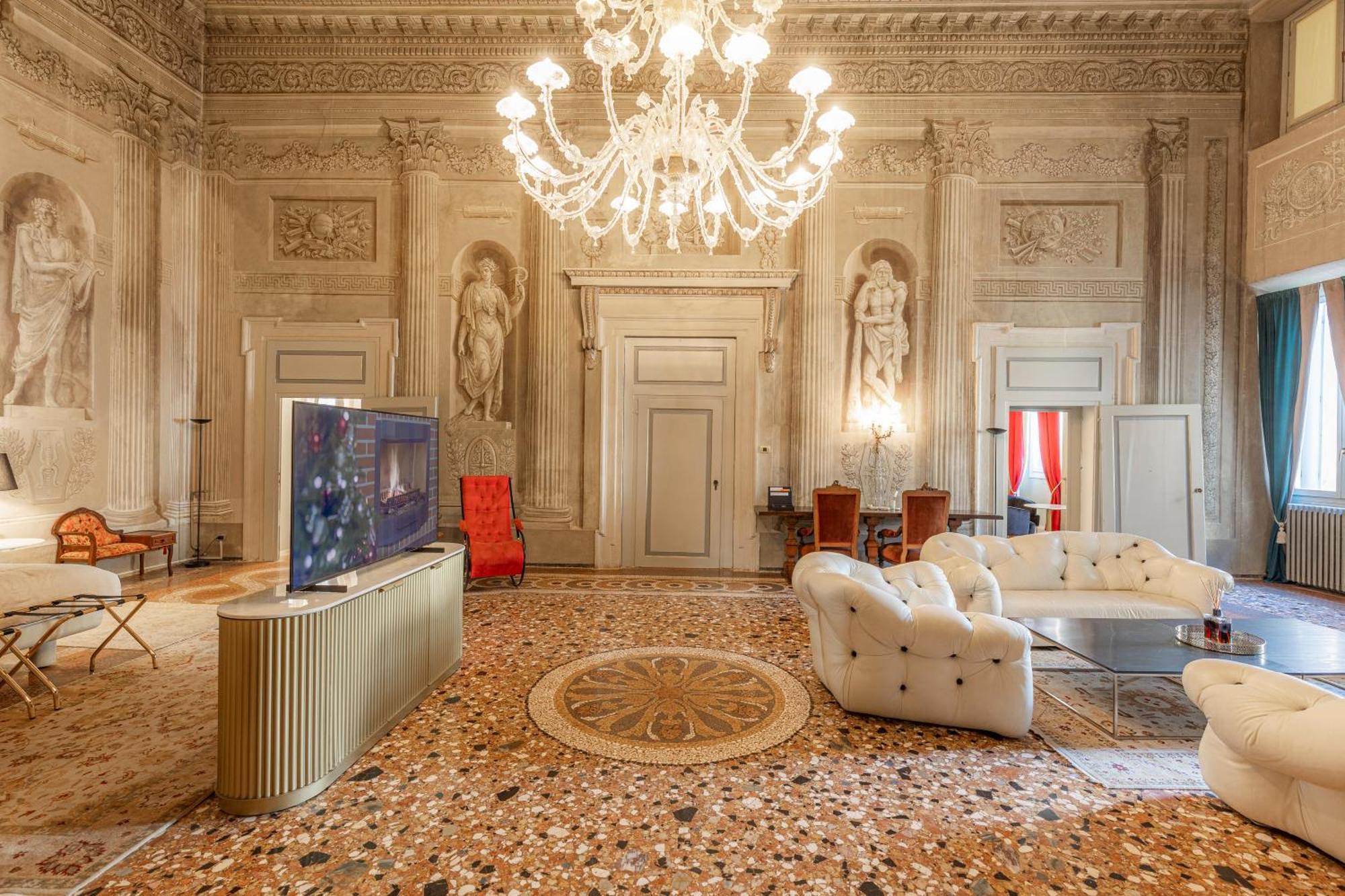 Corte Realdi - Palazzo Camozzini ヴェローナ エクステリア 写真