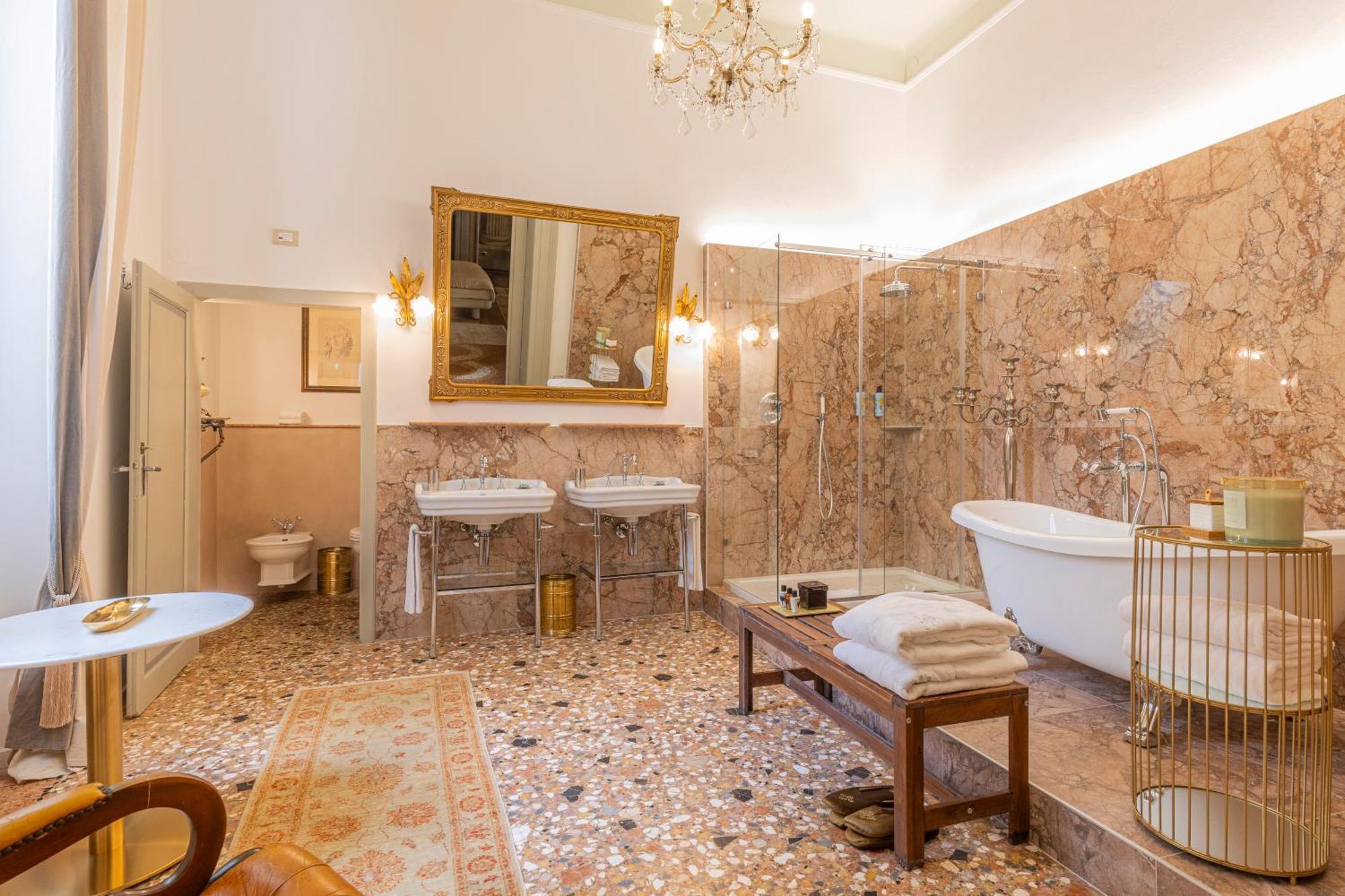 Corte Realdi - Palazzo Camozzini ヴェローナ エクステリア 写真